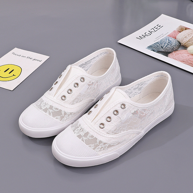 Street Fashion Ladies - แฟชั่นลูกไม้สีขาวรองเท้าผ้าใบผู้หญิงฤดูร้อนแบบสบายๆระบายอากาศได้ดีรองเท้าผ้าใบสตรีแบบสวมรองเท้าโลฟเฟอร์หญิง WSH5745